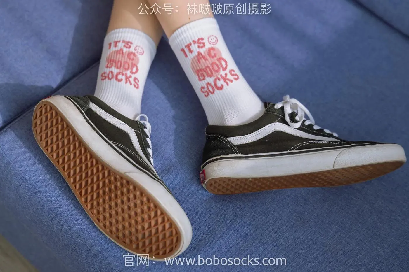 [BoBoSocks袜啵啵]NO.143 稚予-匡威板鞋、vans帆布鞋、两双白棉袜 [166P]插图1